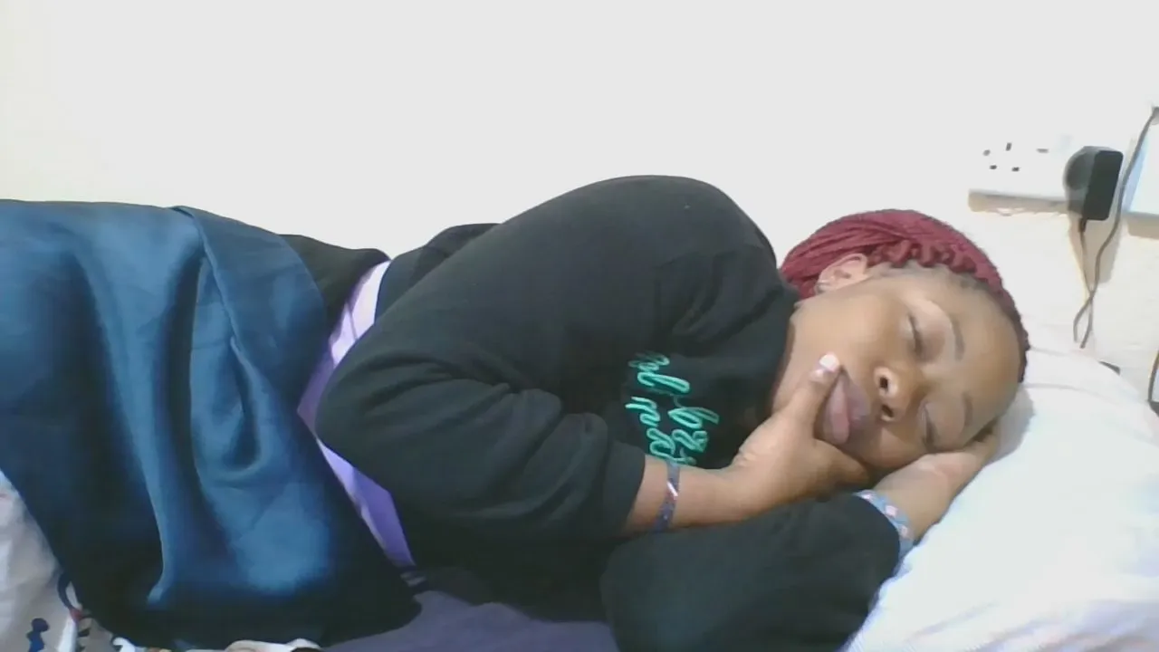 Freechat Demure_cutey on Cam4