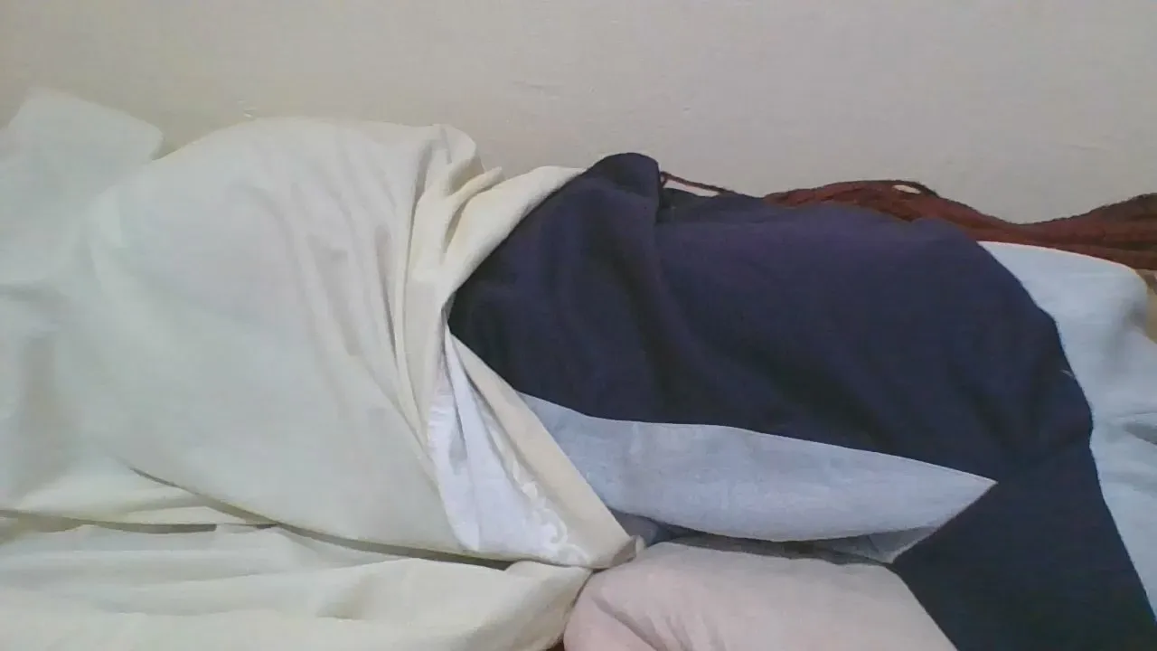 Freechat Demure_cutey on Cam4