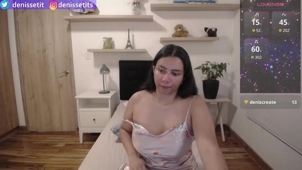 Freechat denissetits_ on Cam4