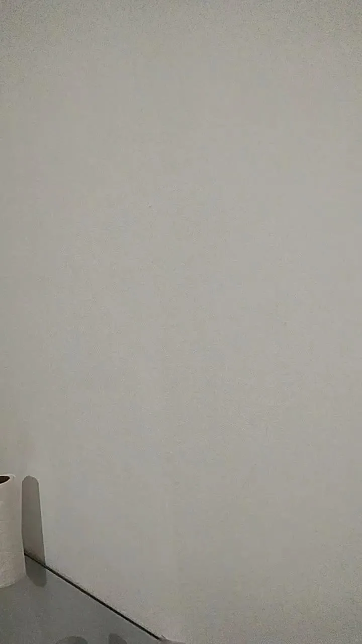 Offline Desiree025 on Cam4