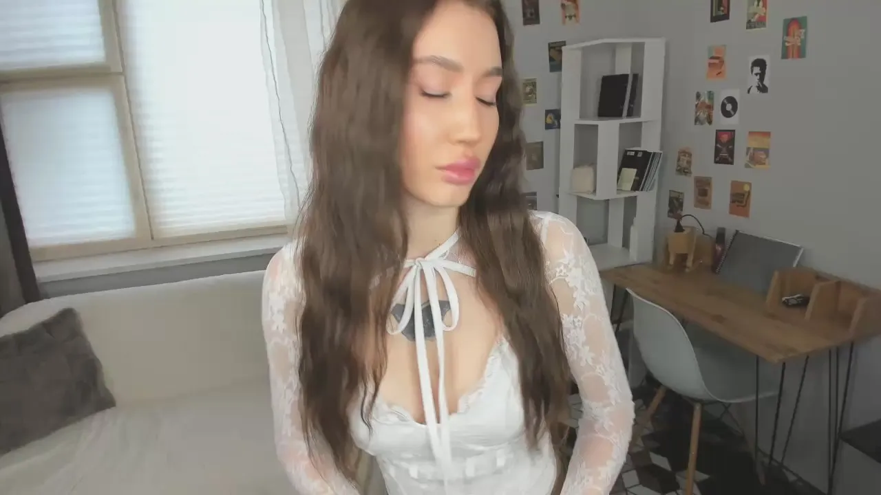 Freechat DiaPaquin on Cam4