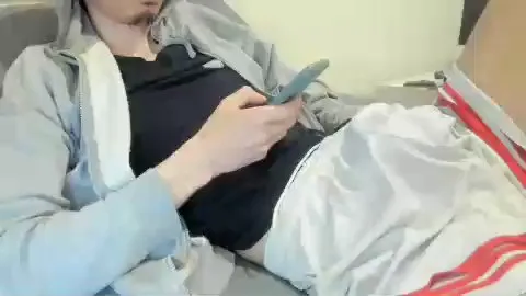 Offline digbreed on Cam4