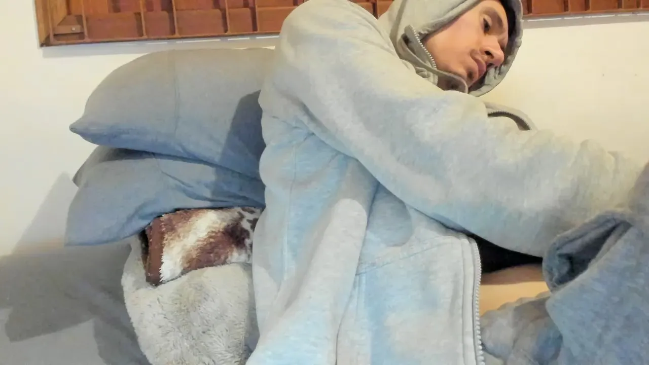 Offline digbreed on Cam4