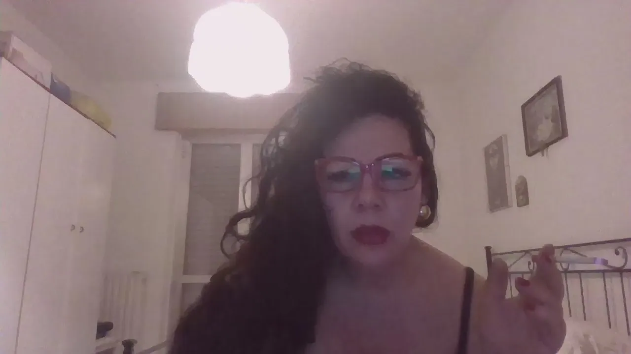 Offline dolcemio1 on Cam4