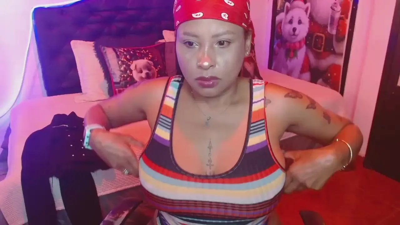 Offline Dominik_girl on Cam4