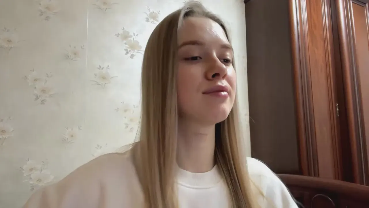 DorieRabern — Freechat on Cam4