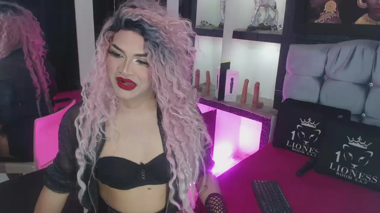 Freechat dulce_gaby95 on Cam4