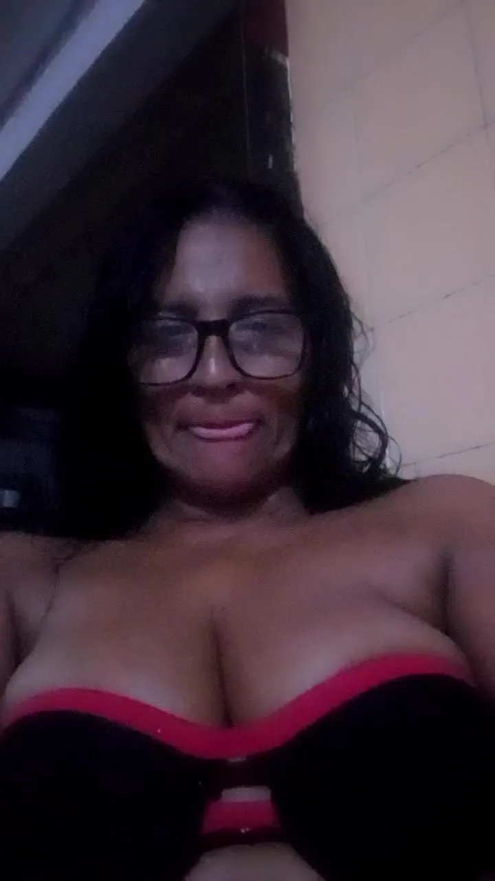 Offline Dulcemargarita on Cam4