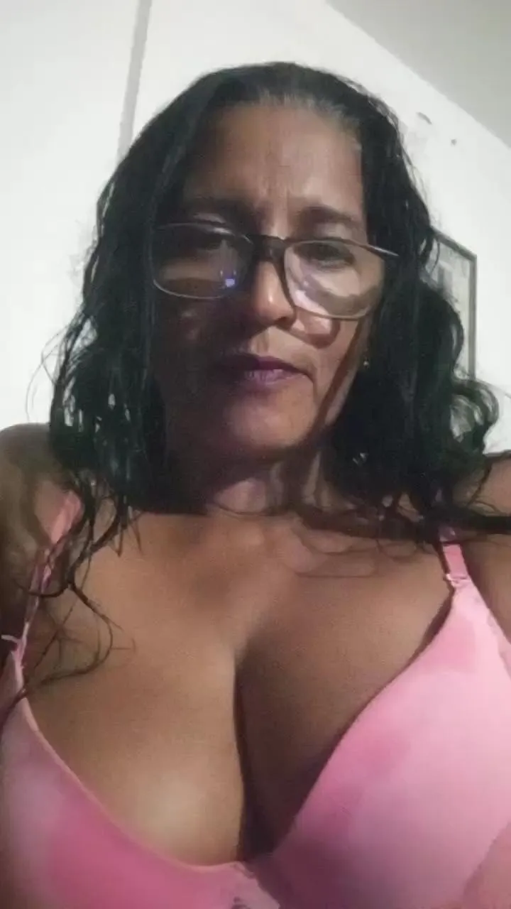 Offline Dulcemargarita on Cam4