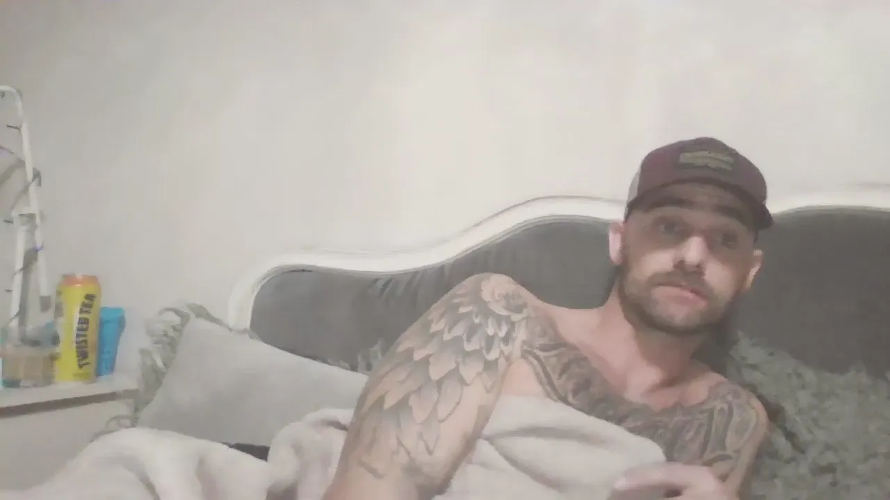 Freechat dylannielsen32 on Cam4