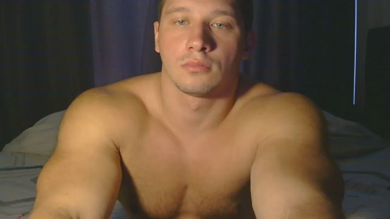 Offline ed4564321 on Cam4