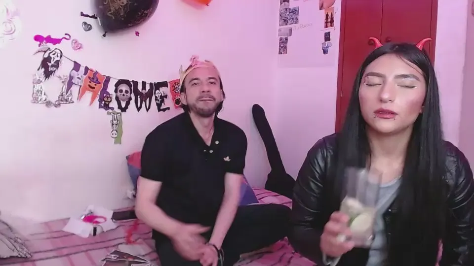 Freechat Edna_Harrry on Cam4