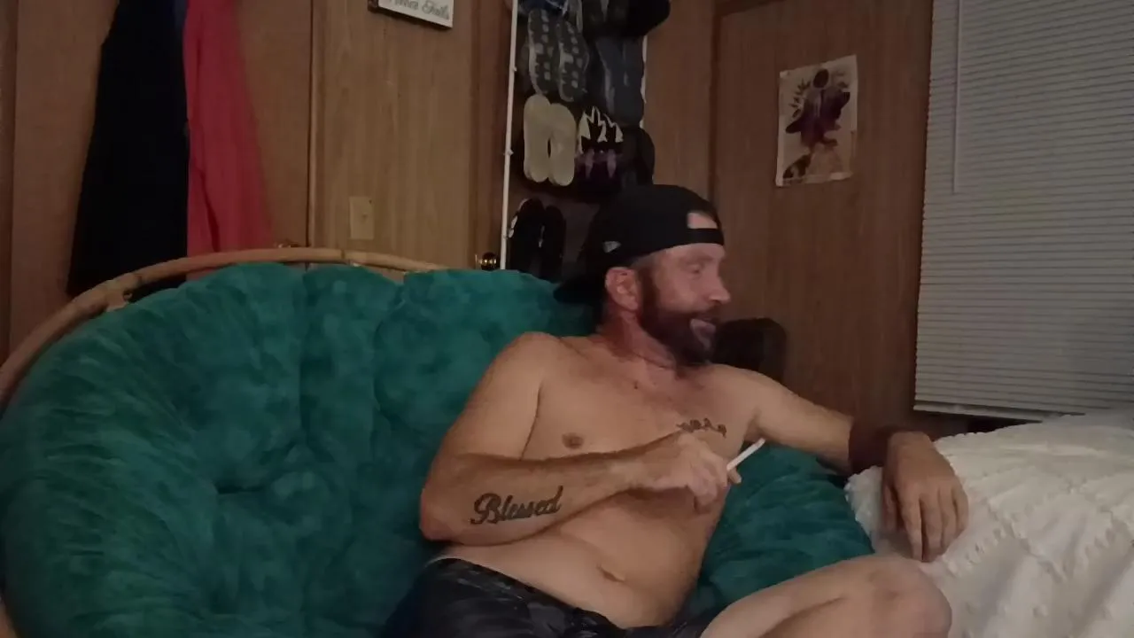 Offline Edwardlong on Cam4