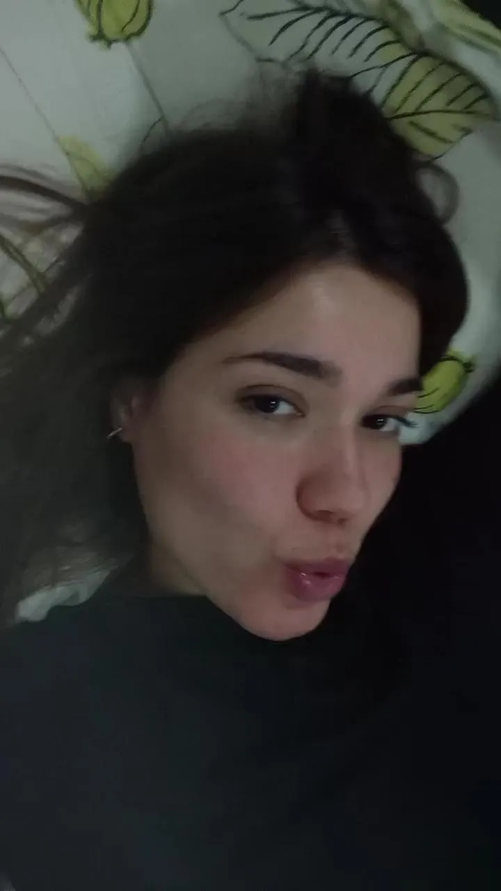 Eevitaaaa — Freechat on Cam4