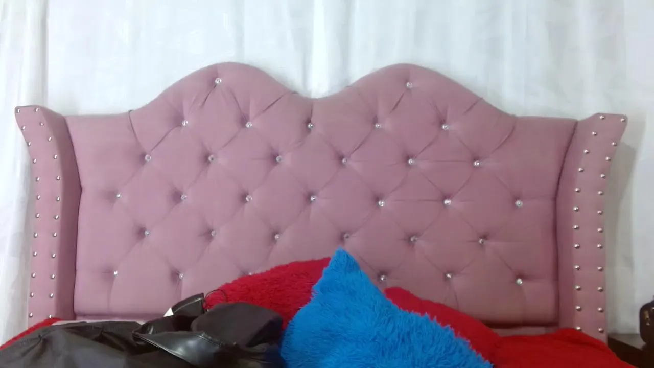 Offline eimmyRossyx on Cam4