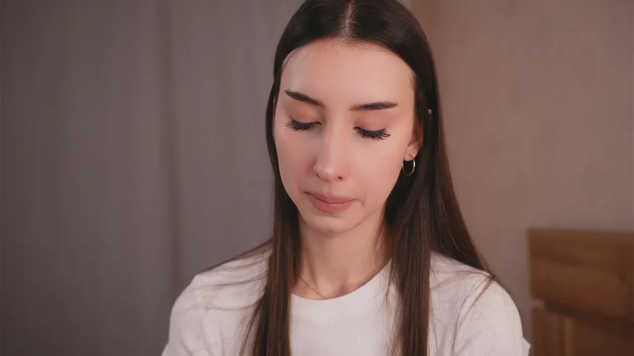 Freechat ElgaBeech on Cam4