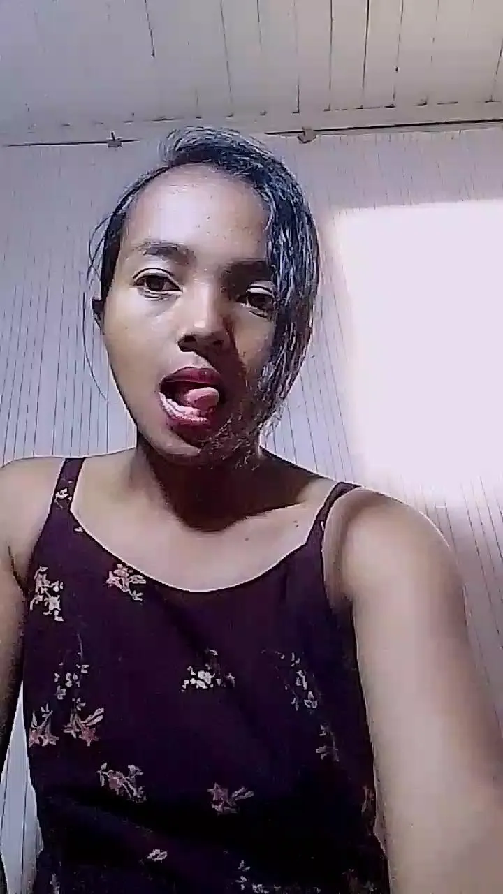 Freechat Elisah7 on Cam4