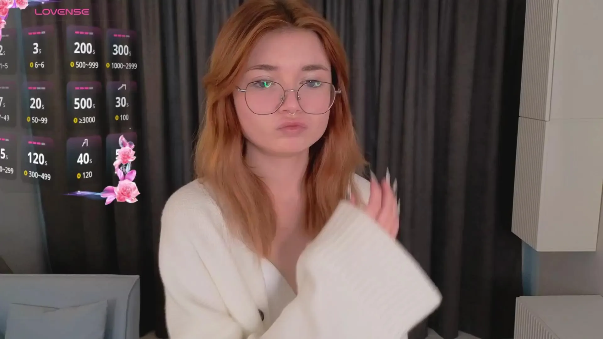 Offline Elizabeth_Leee on Cam4