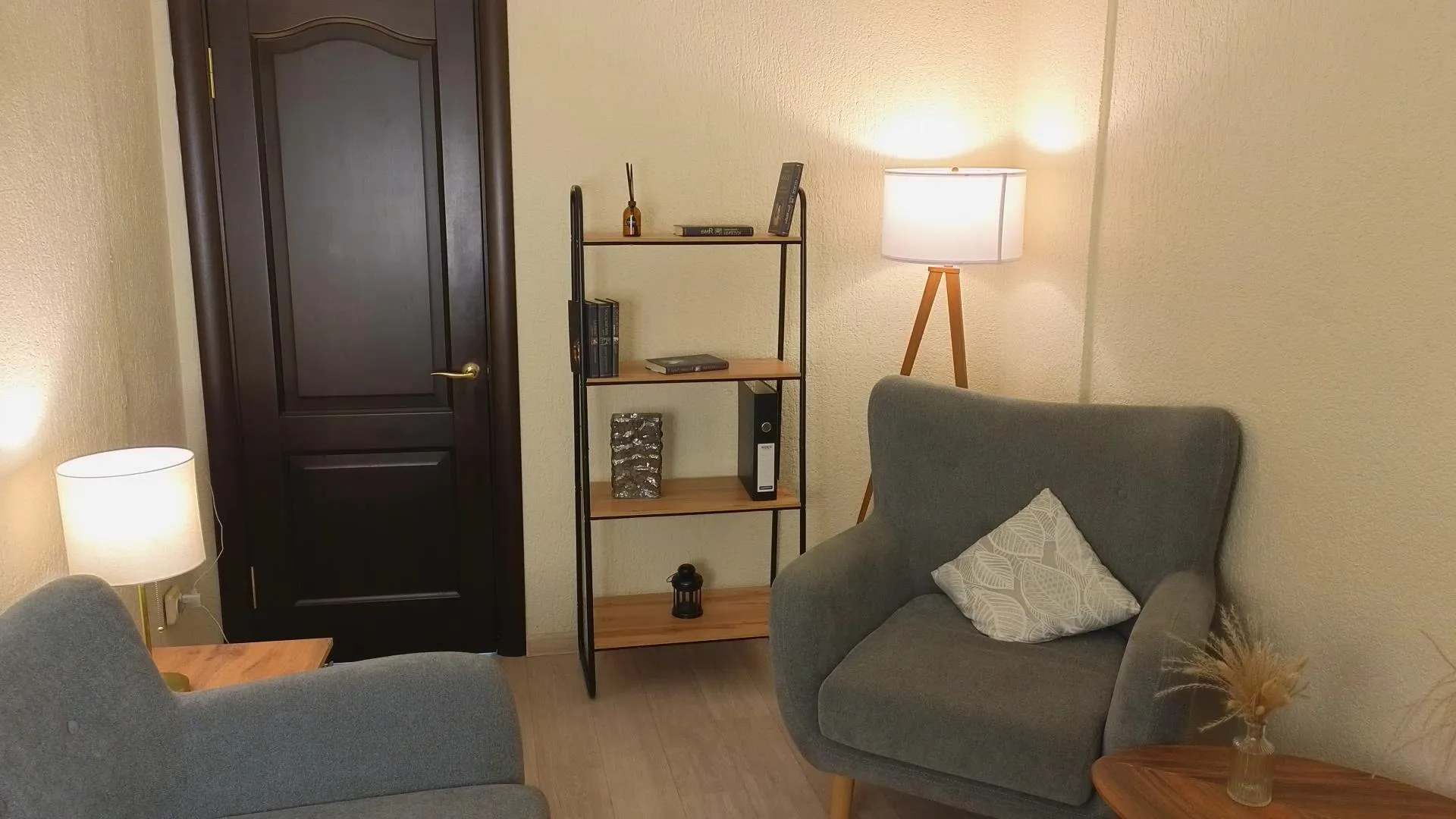 Offline Elizabeth_Leee on Cam4