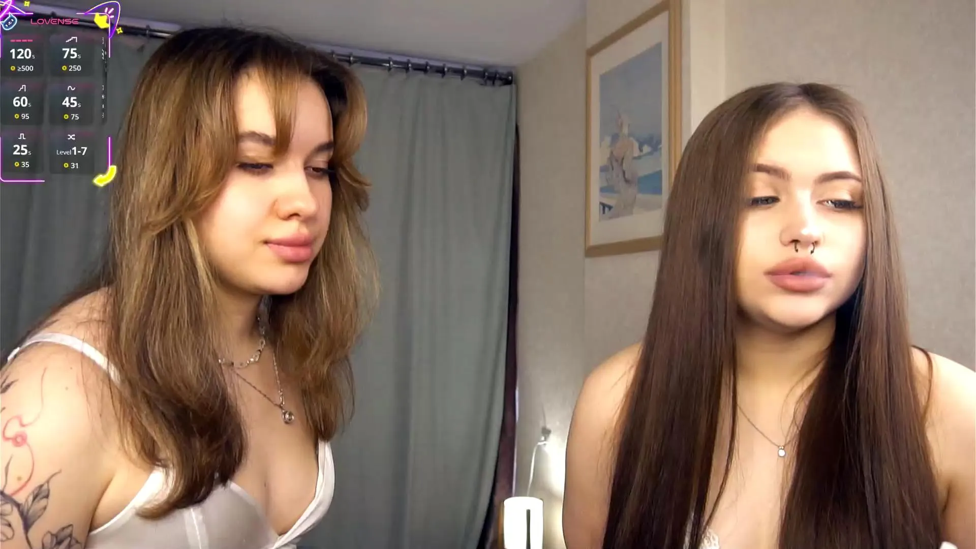 Offline EllaKawano on Cam4