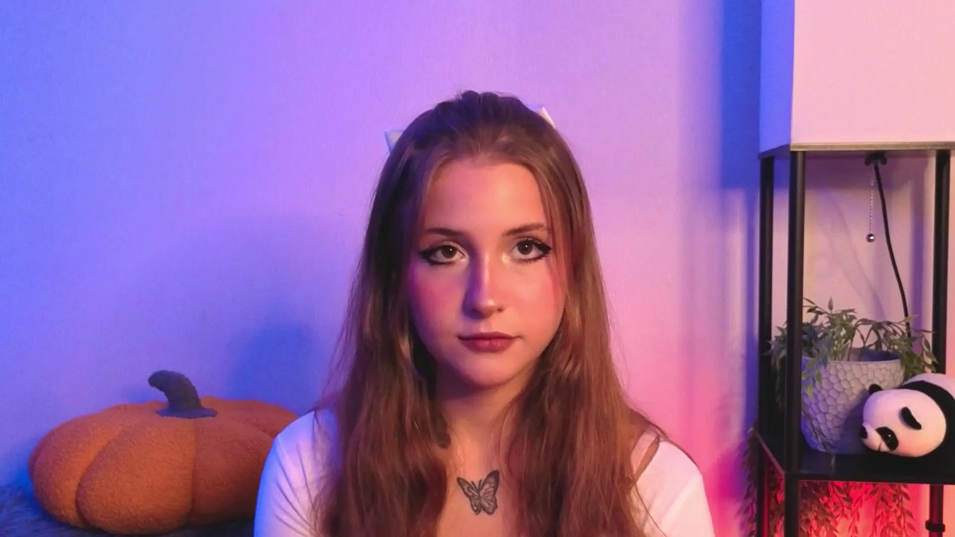 Offline EllamaeWerley on Cam4