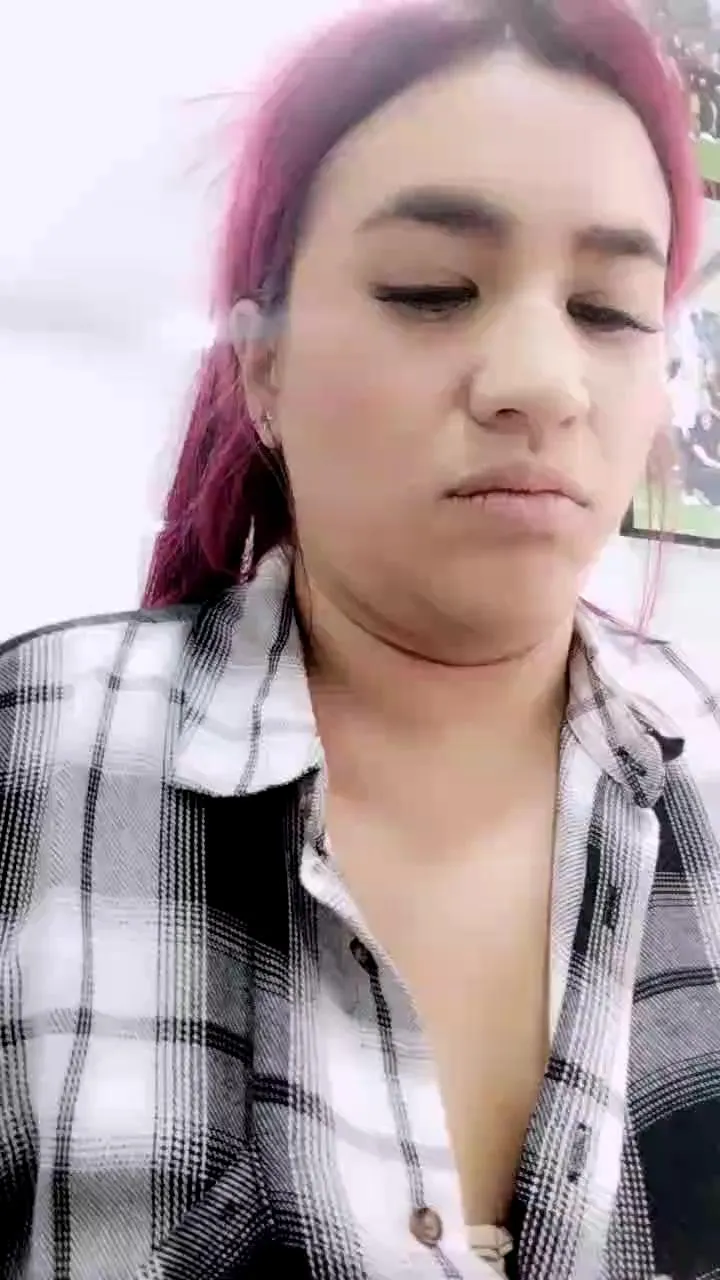 Freechat ema_GW on Cam4