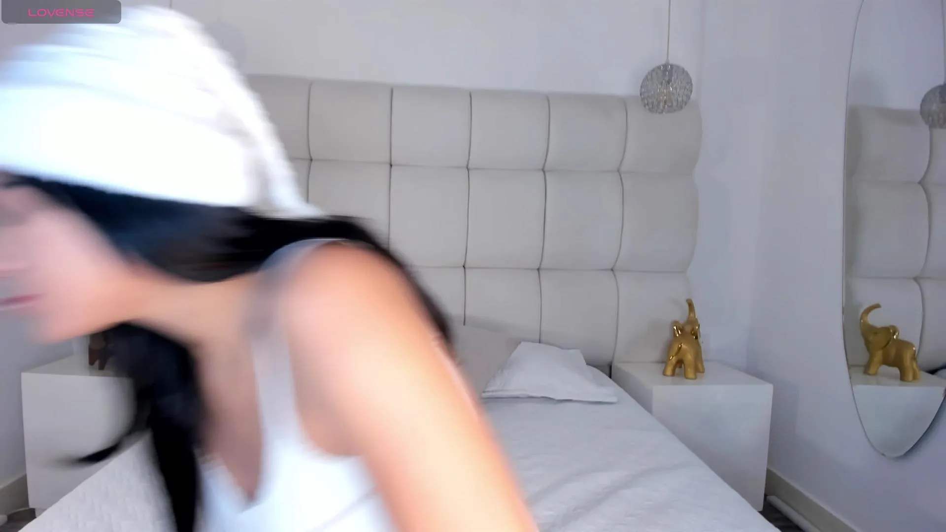 Offline Emili_Jackson on Cam4