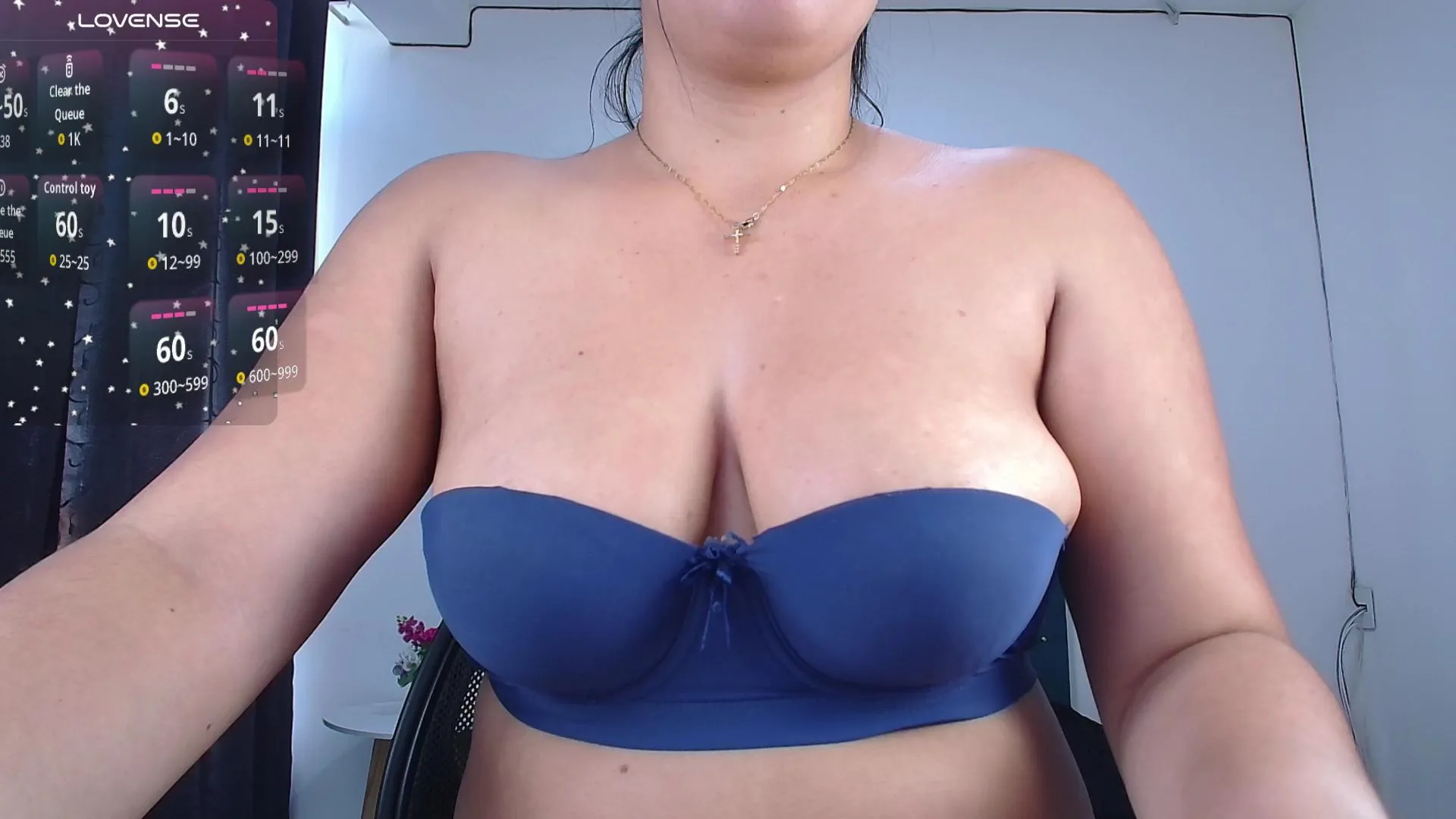 Freechat Emily_F_W on Cam4