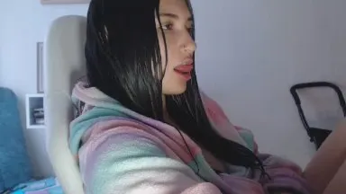 Offline emilyjang on Cam4