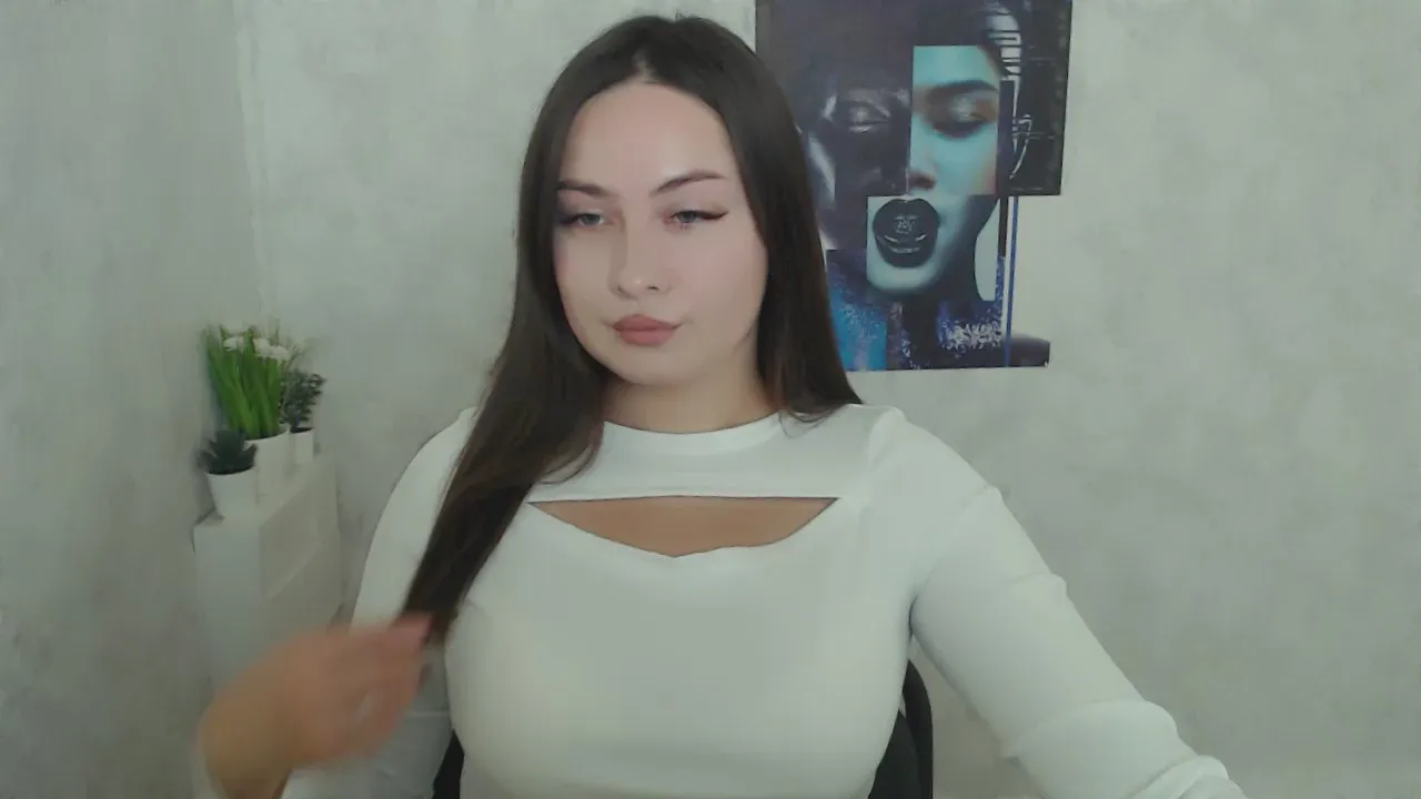 Offline EmiStern_ on Cam4