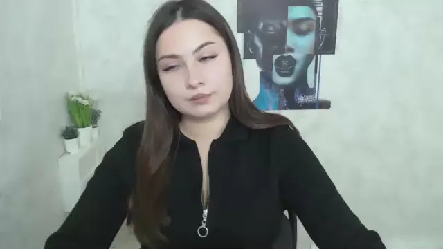 Offline EmiStern_ on Cam4