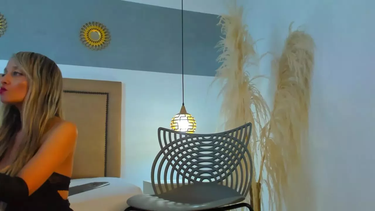 Offline emma_collson on Cam4