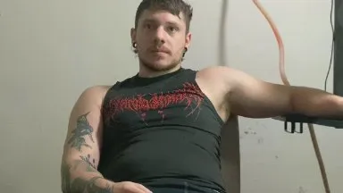 Offline Eskolhandsome on Cam4