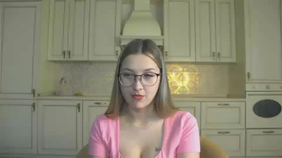 Freechat EsmeBoddy on Cam4