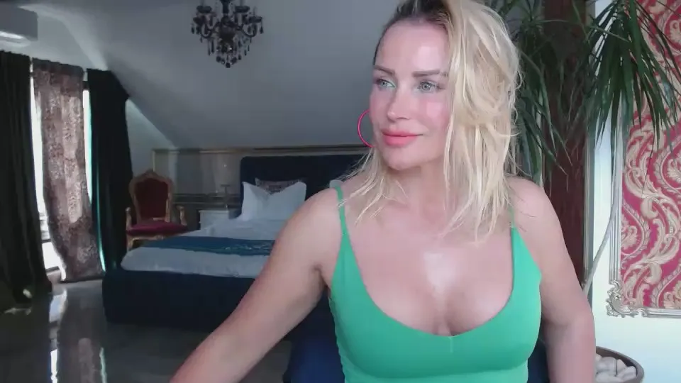 Offline evelily2017 on Cam4