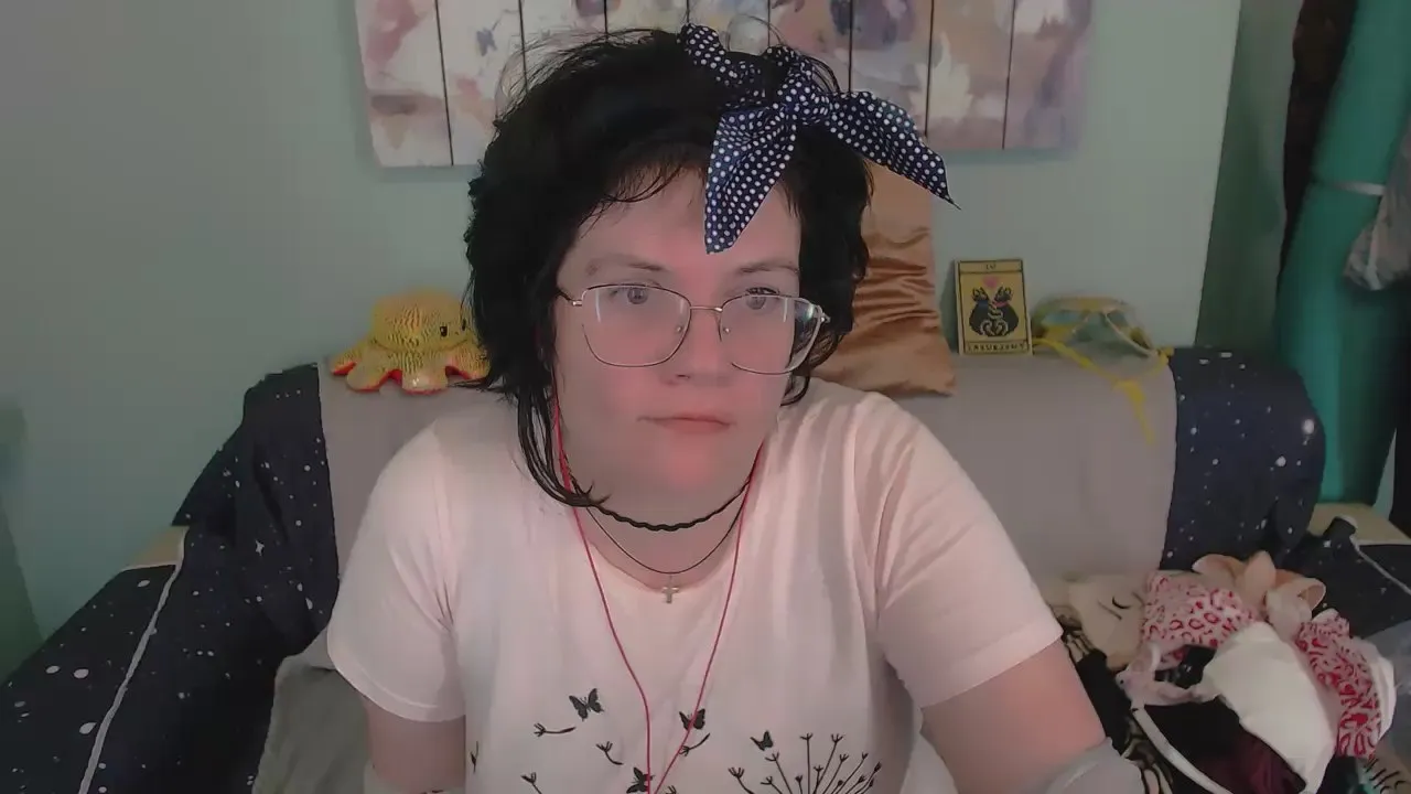 Offline Everlie on Cam4