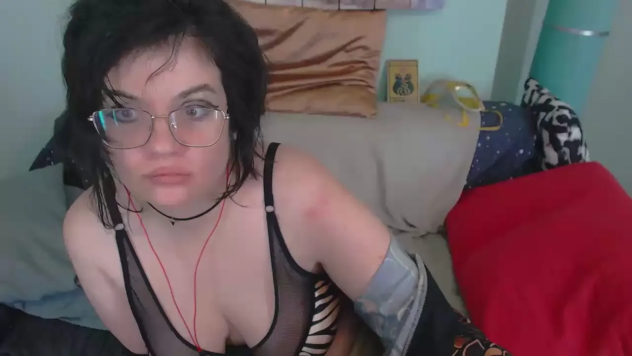 Offline Everlie on Cam4