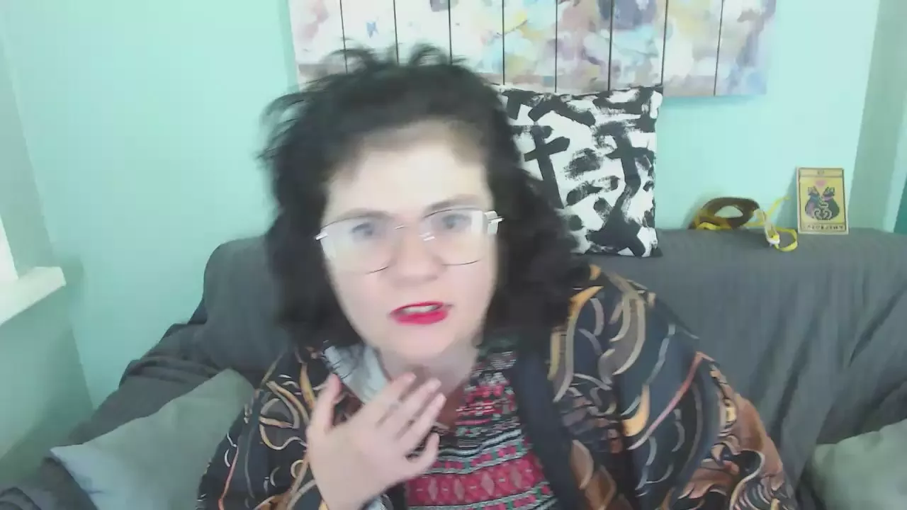 Offline Everlie on Cam4