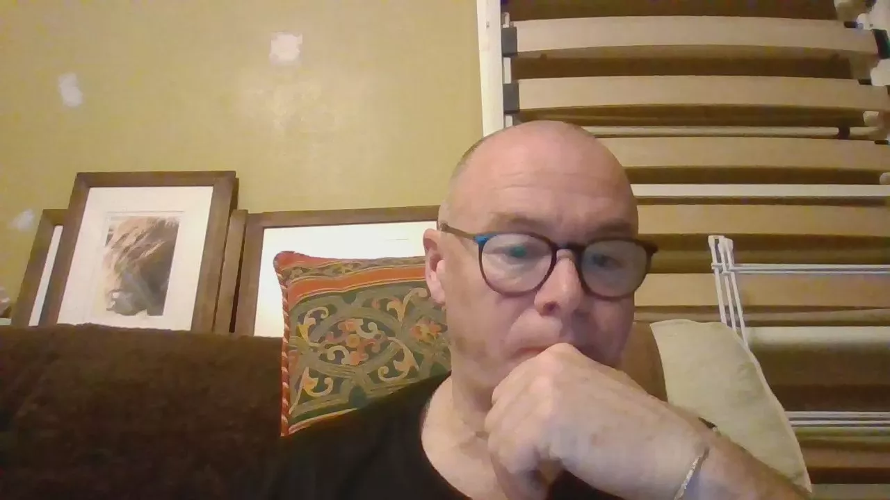 Freechat f7610 on Cam4