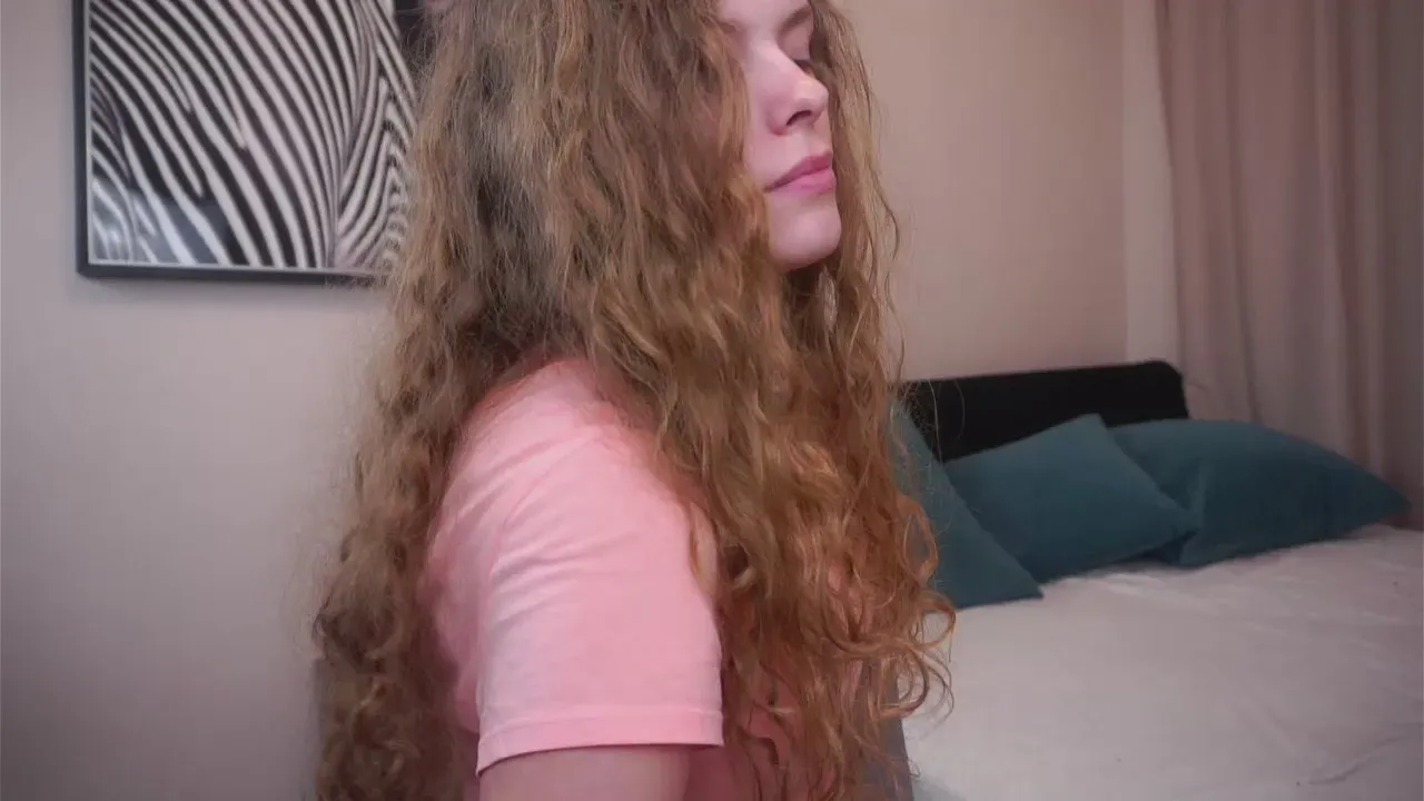 Offline FalineCleverley on Cam4