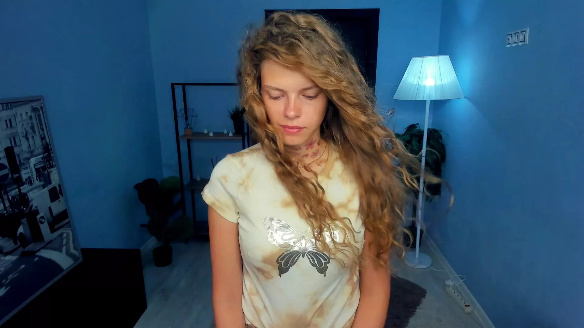 Offline FalineCleverley on Cam4