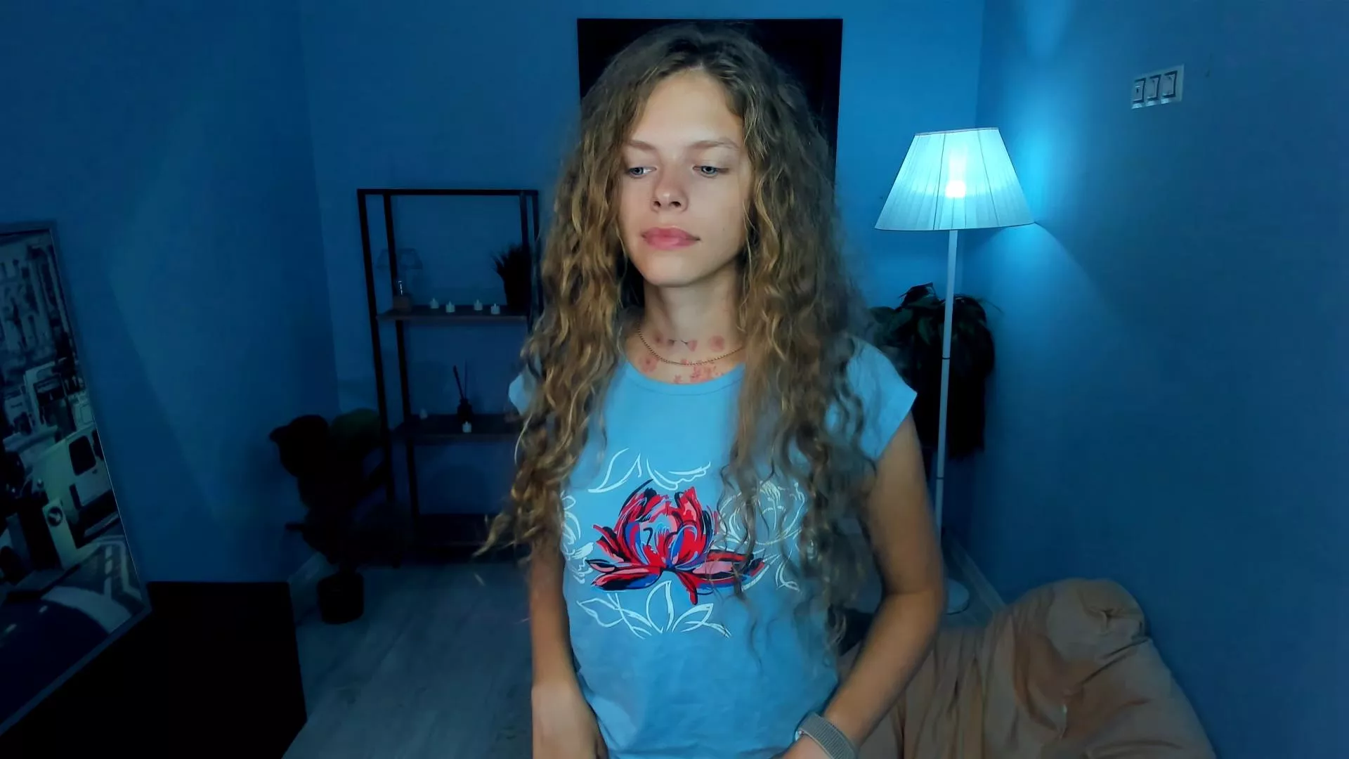 Offline FalineCleverley on Cam4