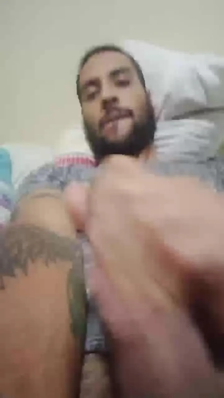 Offline fantom37 on Cam4