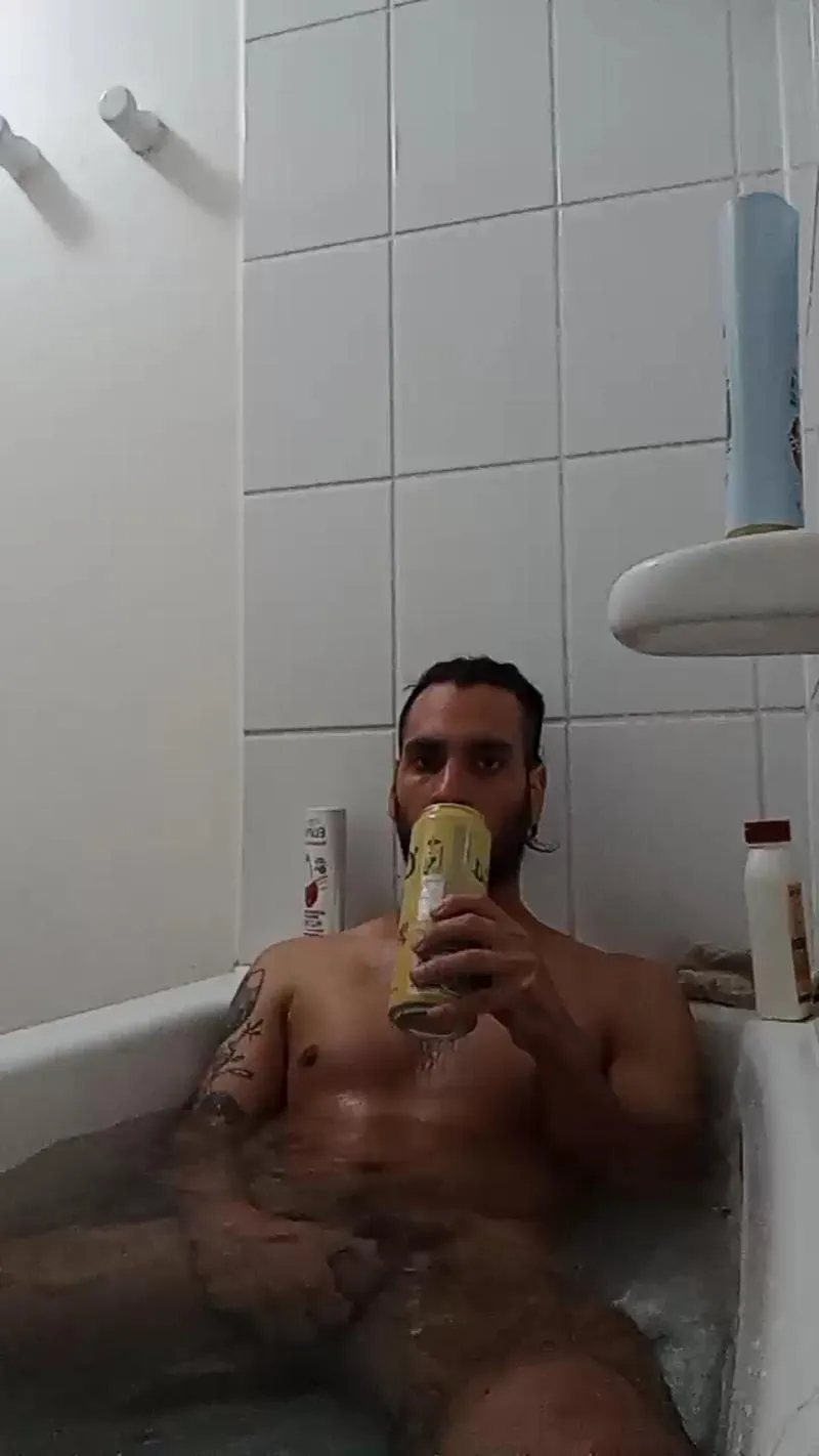 Offline fantom37 on Cam4