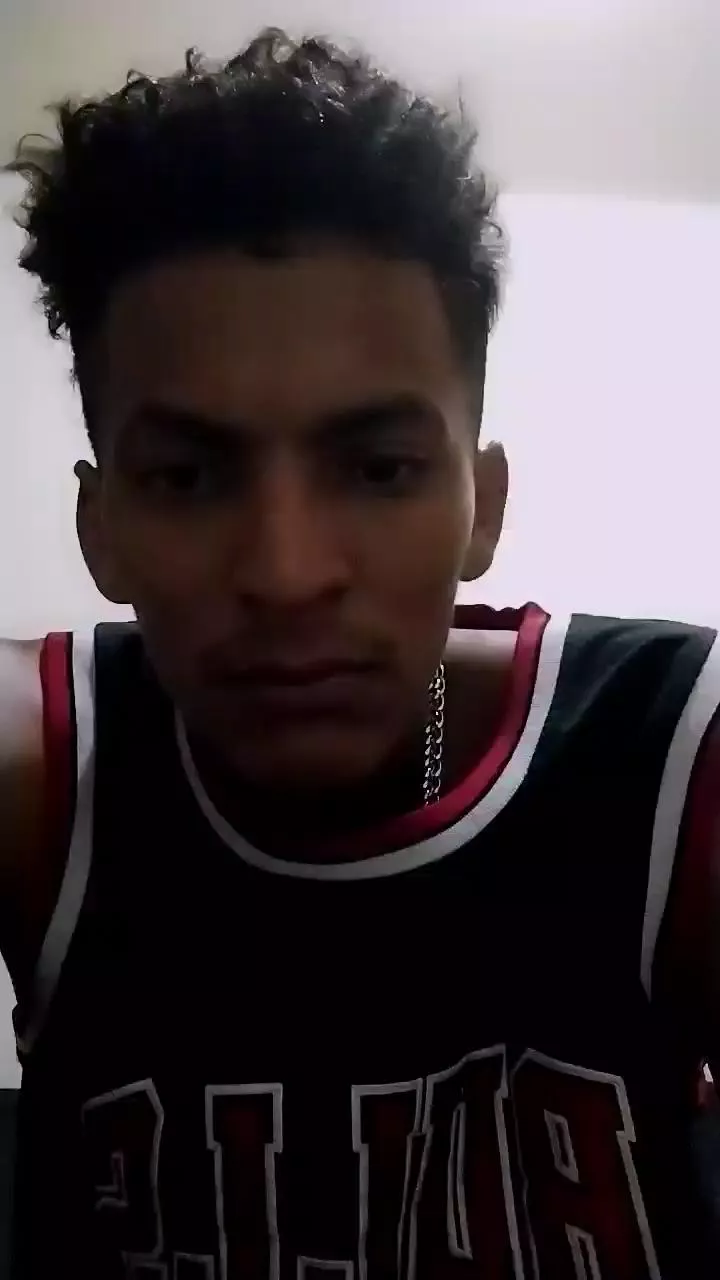 Offline felixm98 on Cam4