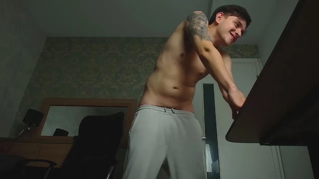 Freechat FelixStark on Cam4