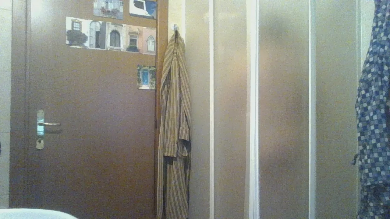 Offline fenicottero1 on Cam4