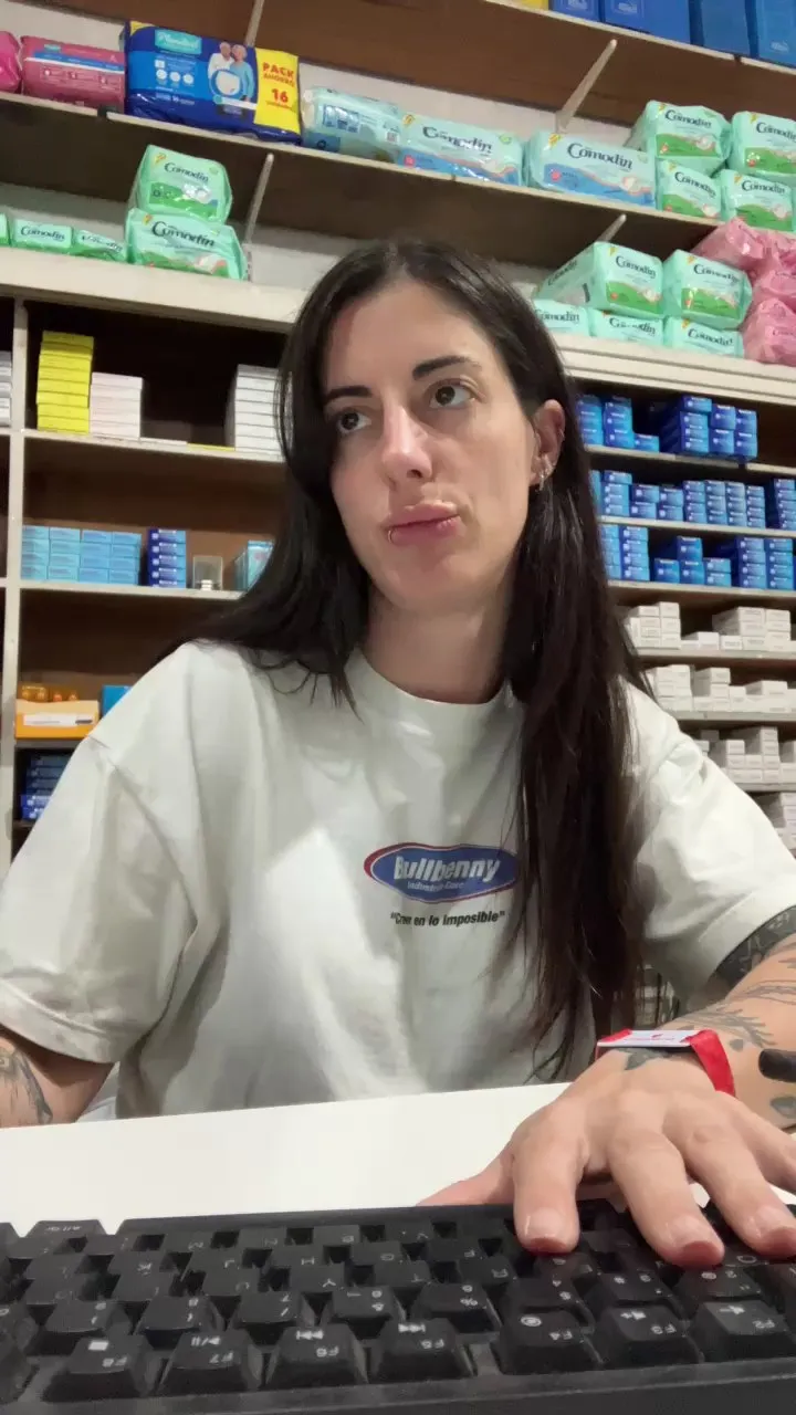 Offline Ferchule7 on Cam4