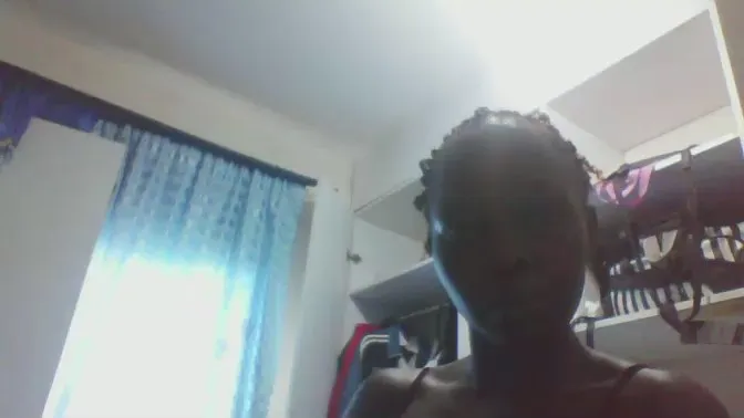 Offline Fine_melanin on Cam4