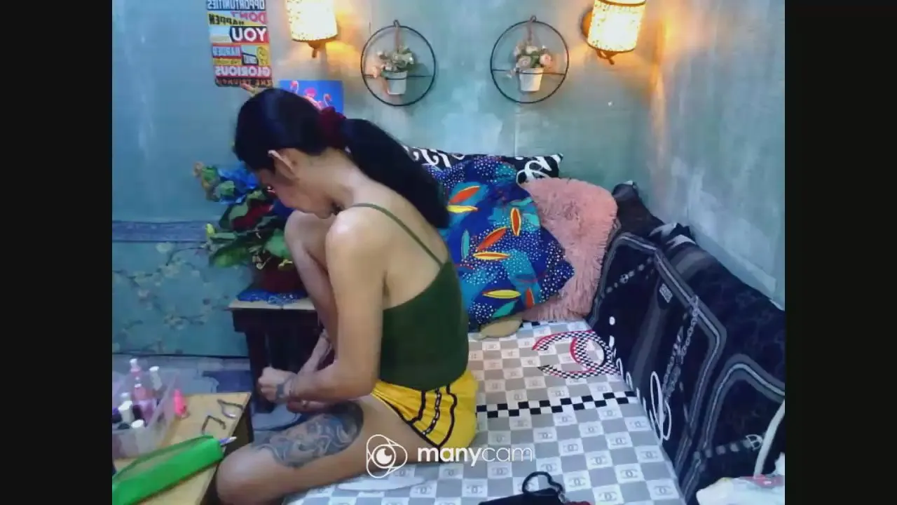 Offline FIONASPICEX on Cam4